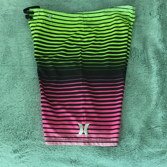 Hurley Board Short - Picture 4 of 5
